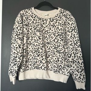 H&M Leopard Soft Crewneck - Size Medium